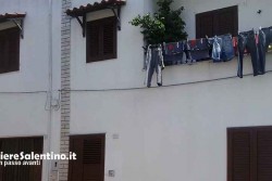 Precipita dalla finestra mentre pulisce le persiane: è grave una 45enne - Corriere Salentino