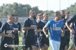 Il Lecce accolto da 500 tifosi e intanto viene inserito nel girone C - Corriere Salentino