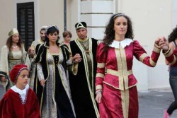 La X edizione del Palio delle Contrade domani a Galatone - Corriere Salentino