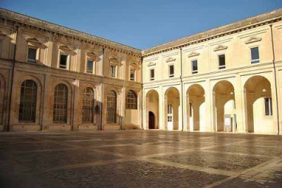 chiostro dei Teatini