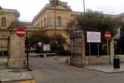 Nuova viabilità all'interno dell'Asl di Lecce. I cittadini insorgono: "Un labirinto" - Corriere Salentino