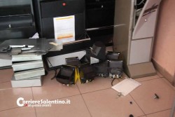 Ancora un bar nel mirino dei ladri, svuotate slot e macchinetta cambiasoldi - Corriere Salentino