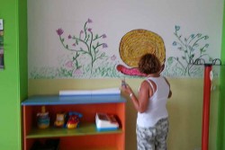 I lavoratori degli appalti delle pulizie al lavoro nelle scuole dell'infanzia in tutta la provincia - Corriere Salentino