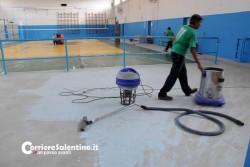 Vandali nel Palazzetto dello Sport di Acquarica del Capo, è la seconda volta in un mese - Corriere Salentino