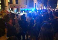 Lite tra ambulanti e minacce "a mano armata", scoppia il caos in pieno centro - Corriere Salentino