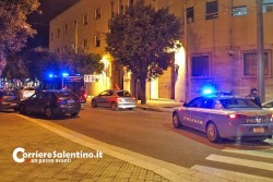 Investito sulle strisce pedonali all'uscita della Questura, dipendente della polizia in ospedale - Corriere Salentino