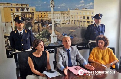 conf-stampa-pulp-fiction