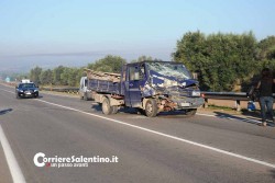 Violento tamponamento tra furgoni, due operai finiscono in ospedale - Corriere Salentino