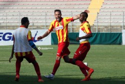 Il Lecce si rialza con Moscardelli e Doumbia, battuta la Casertana - Corriere Salentino