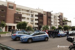 Raid con pistola e molotov in un negozio di detersivi: sparano ed appiccano incendio in pieno giorno - Corriere Salentino