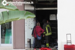Raid con pistola e molotov in un negozio di detersivi: sparano ed appiccano incendio in pieno giorno - Corriere Salentino