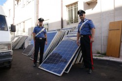 Pannelli rubati, destinazione Marocco: in quattro in manette - Corriere Salentino