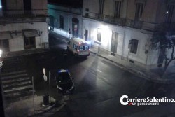 Pestato con cinghie e bottiglie, 42enne trovato con la testa rotta in via Duca degli Abruzzi - Corriere Salentino