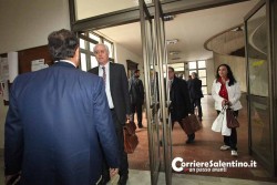 "C'è una bomba in Tribunale", evacuato il Palazzo di giustizia. Scatta l'allarme anche al "Banzi": due bufale - Corriere Salentino