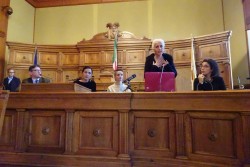 A Lecce la costumista americana Chrisi Karvonides Duschenko incontra gli studenti - Corriere Salentino