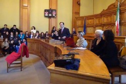 A Lecce la costumista americana Chrisi Karvonides Duschenko incontra gli studenti - Corriere Salentino