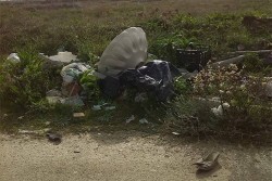 Discarica a cielo aperto nelle campagne di Nardò, tra i rifiuti di tutto e di più - Corriere Salentino