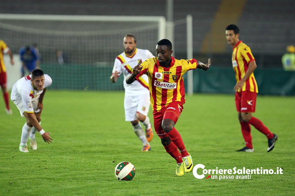 Lecce “all’attacco”, sei calciatori tra differenziato e riposo