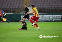 Goleada del Lecce che continua la rincorsa alla vetta - Corriere Salentino
