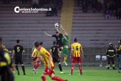 Goleada del Lecce che continua la rincorsa alla vetta - Corriere Salentino