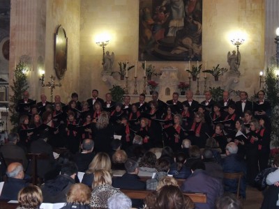 1526812_10202114767943537_1475205271_n