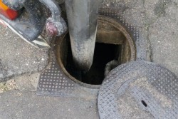Acque reflue e rifiuti speciali smaltiti illecitamente: denunciati due uomini - Corriere Salentino