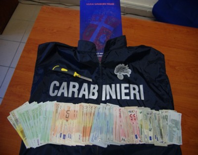 IMMAGINE RAPINA