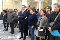 Camusso abbraccia donna licenziata per cancro e sposa la lotta della Ico Tito Schipa - Corriere Salentino