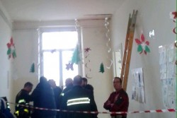 Rischio crollo solaio, i Vigili del Fuoco alla scuola primaria di Merine di Lizzanello - Corriere Salentino