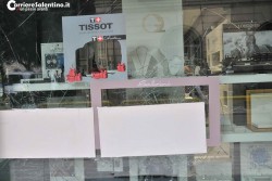 La spaccata in gioielleria, poi l'inseguimento a folle velocità: sfuma il "colpo" nel centro di Lecce - Corriere Salentino