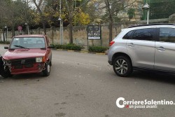 Ancora incidenti in città: scontro tra due auto nei pressi delle Marcelline - Corriere Salentino