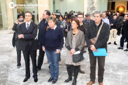 Camusso abbraccia donna licenziata per cancro e sposa la lotta della Ico Tito Schipa - Corriere Salentino