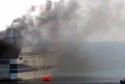 Traghetto in fiamme, 290 naufraghi salvati: il Salento si mobilita per i soccorsi - Corriere Salentino