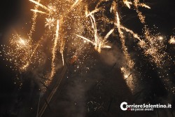 Fòcara e spettacoli mozzafiato per l’edizione 2015 della festa del fuoco - Corriere Salentino