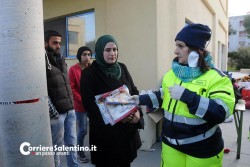 Trasferiti nei centri d'accoglienza i 796 del Blue Sky - Corriere Salentino