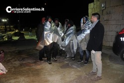 Ancora uno sbarco sulle coste salentine, 11 migranti soccorsi al largo di S. Maria di Leuca - Corriere Salentino