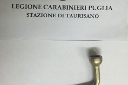 Follia dopo la serata al pub, aggredisce ex compagna e amico con uno svita-bulloni: arrestato - Corriere Salentino