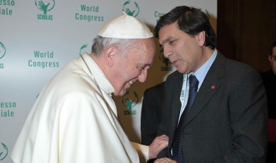 Papa_Francesco_manni