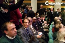 Fitto a Roma e Toti a Bergamo: il braccio di ferro continua. L'avvertimento del portavoce di Berlusconi: "Chi non si adegua è fuori" - Corriere Salentino