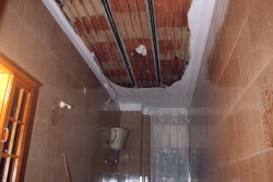 Crollo di un solaio alle case Magno: paura per una coppia - Corriere Salentino