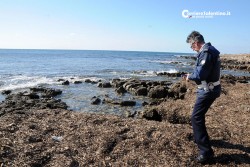 Scivola sugli scogli durante passeggiata con la moglie, muore 78enne - Corriere Salentino