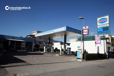 spaccata-tamoil-lecce-(1)