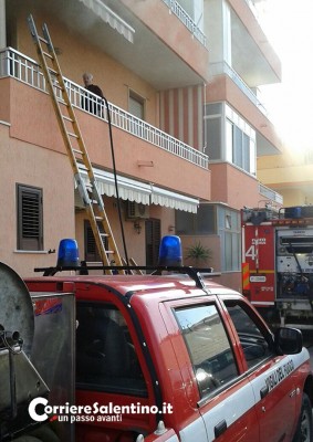 Gallipoli-incendio-abitazione-(1)