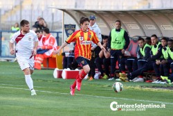 Il Lecce vince 3-0 contro l’Aversa Normanna, doppietta di Moscardelli e gol di Gustavo - Corriere Salentino