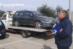 Assalto al centro commerciale, i carabinieri ritrovano la bolgetta dei soldi e puntano verso Bari - Corriere Salentino