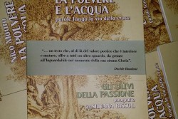 Posti in piedi per la presentazione di “La polvere e l’acqua”, ultimo lavoro di Nico Mauro - Corriere Salentino