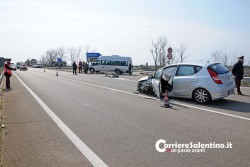 Schianto frontale sulla 274, cinque feriti: grave una disabile - Corriere Salentino