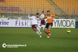 Il Lecce perde 1-0 contro la capolista Salernitana e scivola al quinto posto - Corriere Salentino