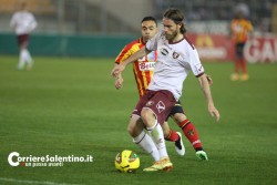 Il Lecce perde 1-0 contro la capolista Salernitana e scivola al quinto posto - Corriere Salentino