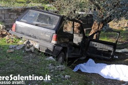 Fuori strada con l’auto, si schianta contro un albero d'ulivo e muore - Corriere Salentino